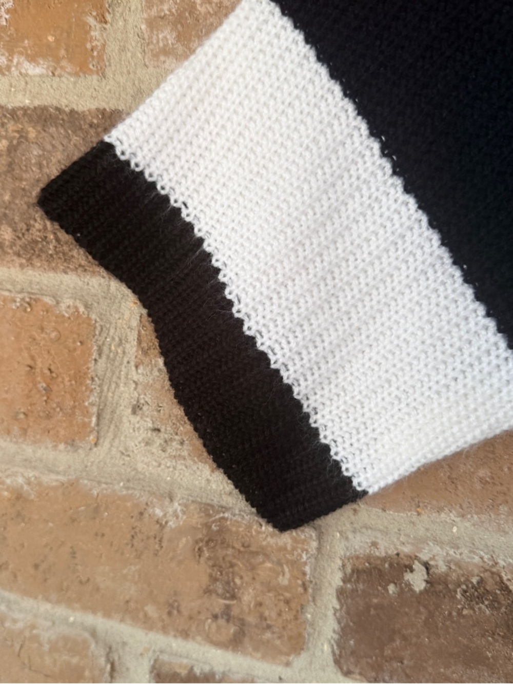 Black & White Striped Crewneck Sweater - Picture 3 of 5